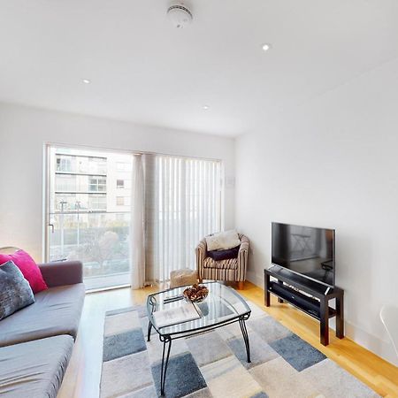 Lovely 1 Bed Apartment In Streatham Londres Exterior foto